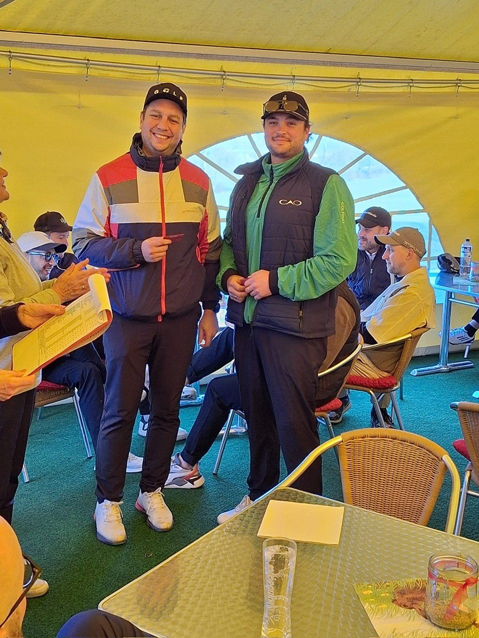 Siegerehrung%20im%20Zelt%202