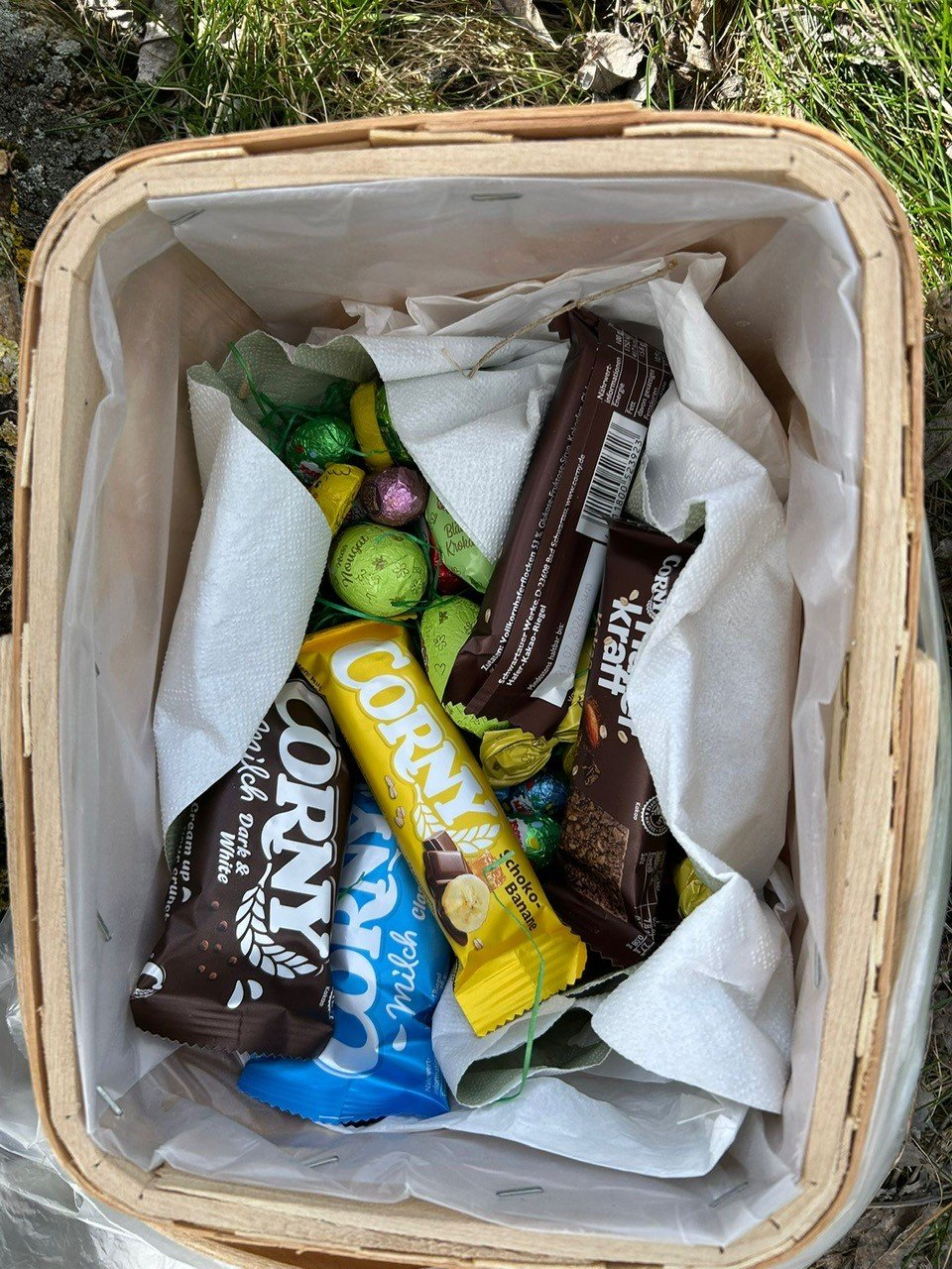 Osterturnier%20mit%20Nestern%20auf%20Platz